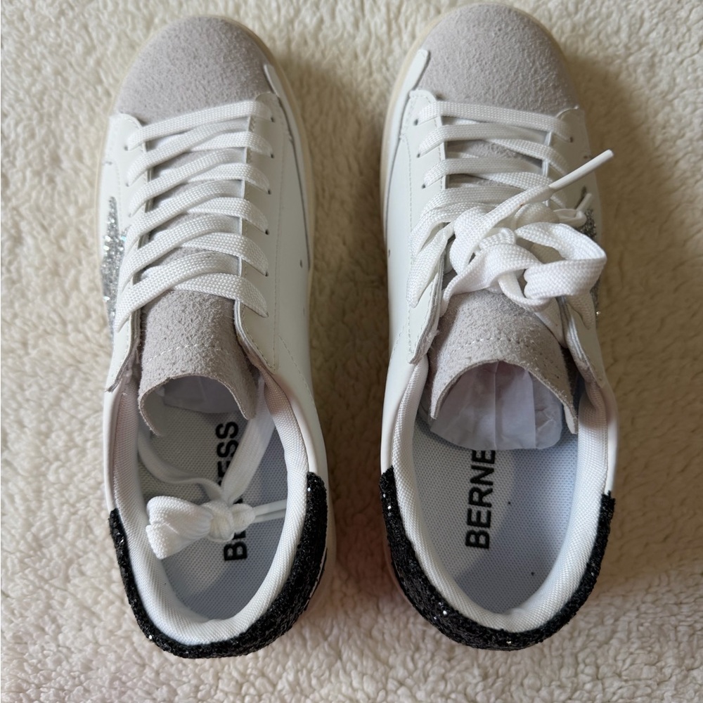 Women's White and Gray Sneakers size 7